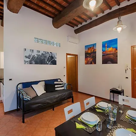 Casazappa - In Centro A Piedi, Parcheggio E Giardino Privato * Siena
